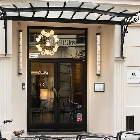 Artemisia Montmartre 4*