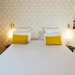 Hotel Artemisia Montmartre 4*