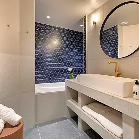 Artemisia Montmartre Hotel
