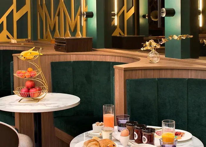 Hotel Royal Fromentin Parigi