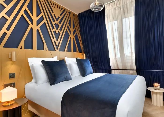 Artemisia Montmartre 4*