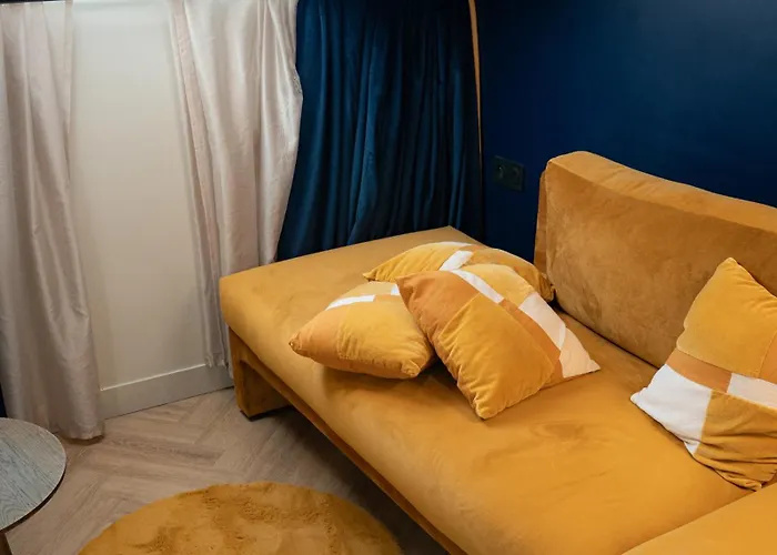 Artemisia Montmartre