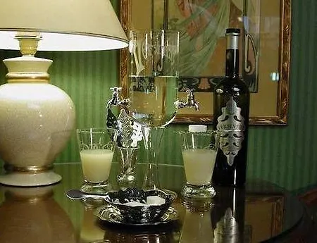 Szálloda Artemisia Montmartre 4*